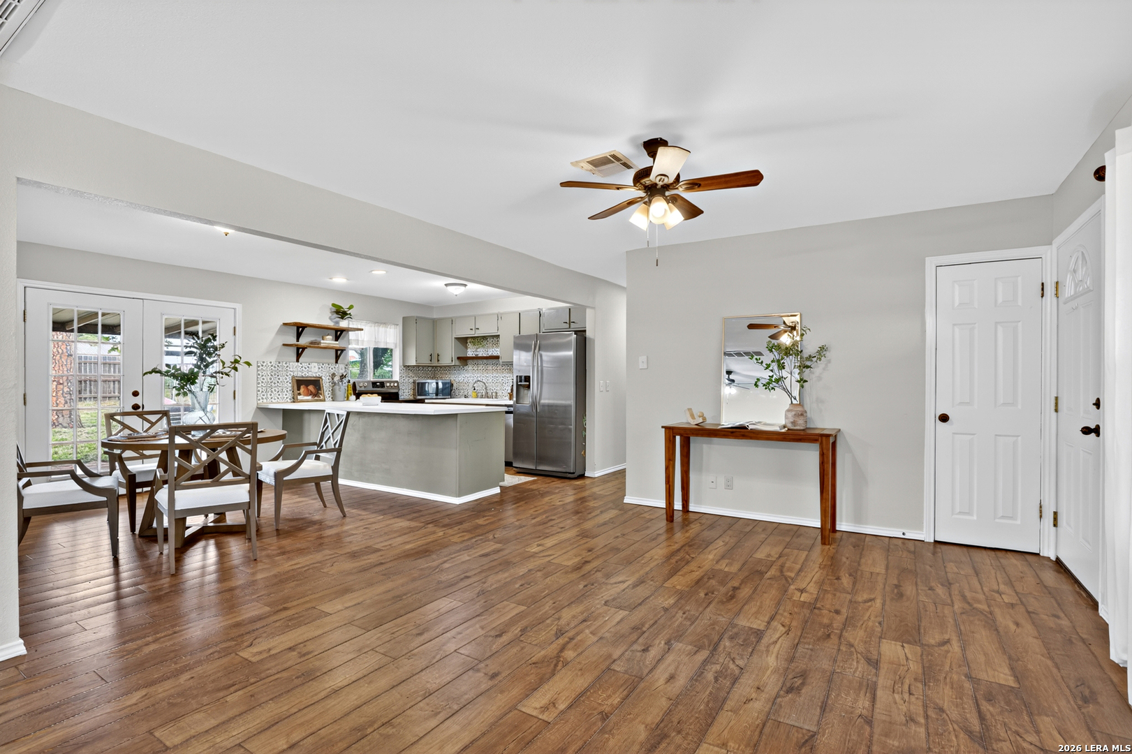 1112 Maia Street Pleasanton TX 78064