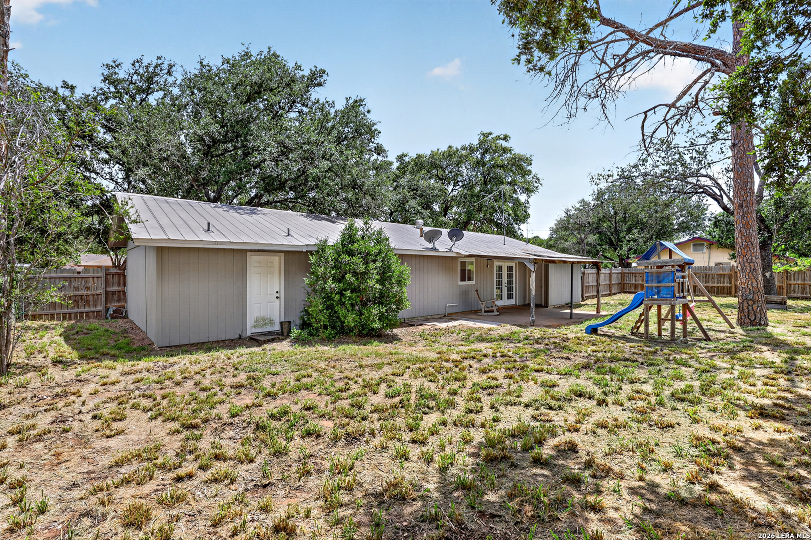 1112 Maia Street Pleasanton TX 78064