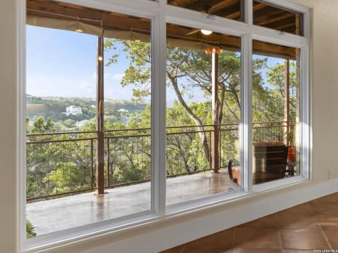 15529 Escarpment Oak Helotes TX 78023