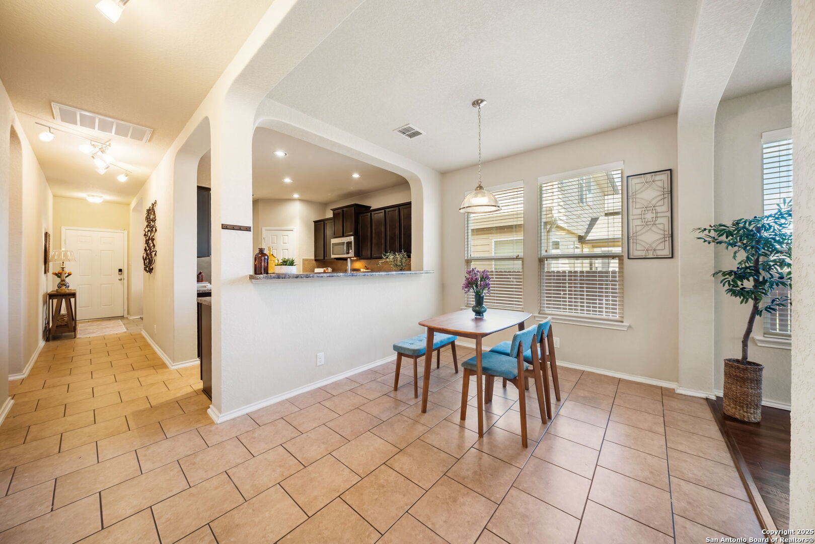 133 Finch Knoll San Antonio TX 78253