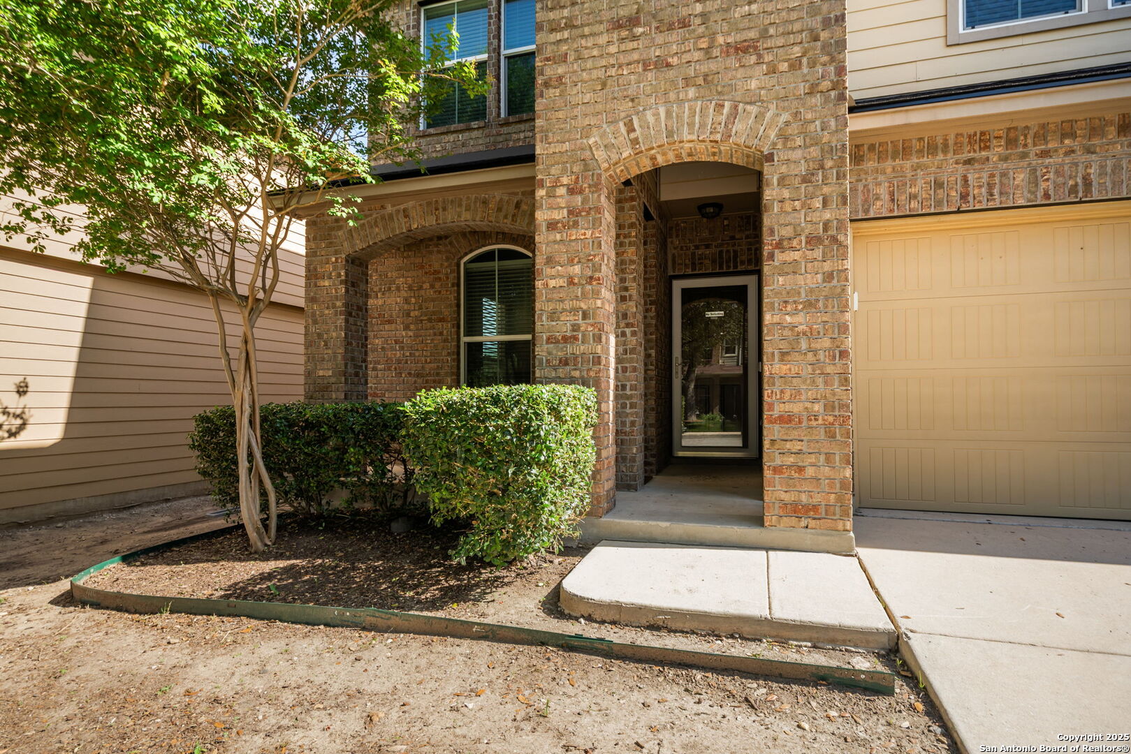 133 Finch Knoll San Antonio TX 78253