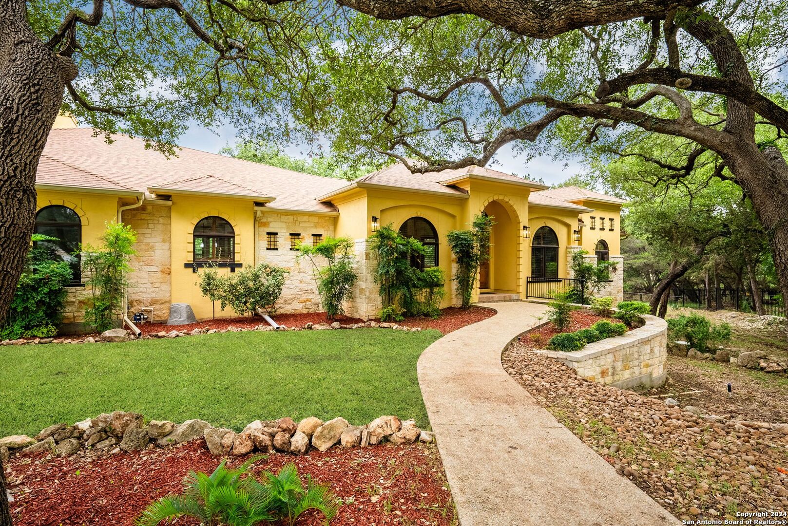 21 Horseshoe Court New Braunfels TX 78132