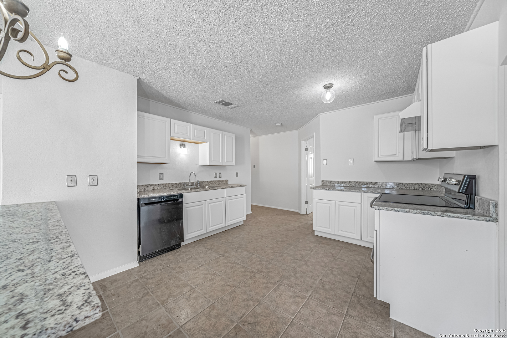 5931 Glacier Sun San Antonio TX 78244