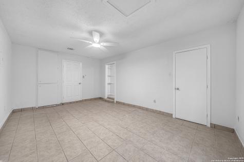5931 Glacier Sun San Antonio TX 78244
