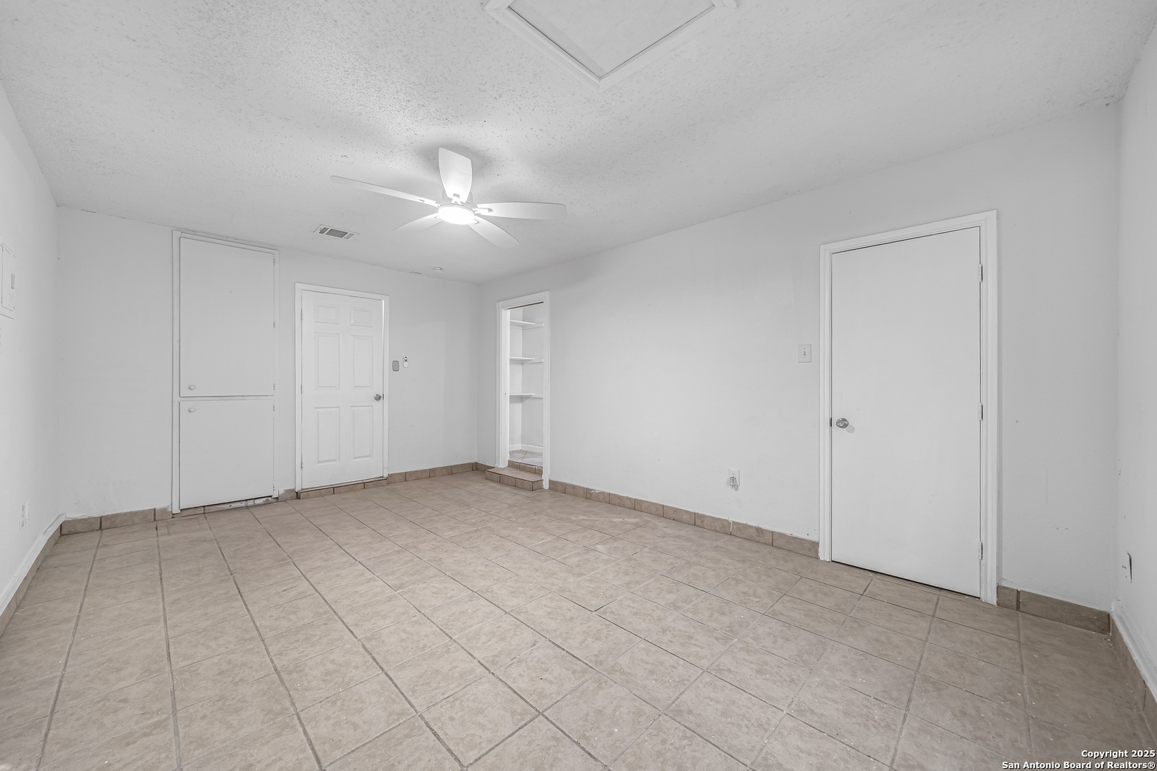 5931 Glacier Sun San Antonio TX 78244