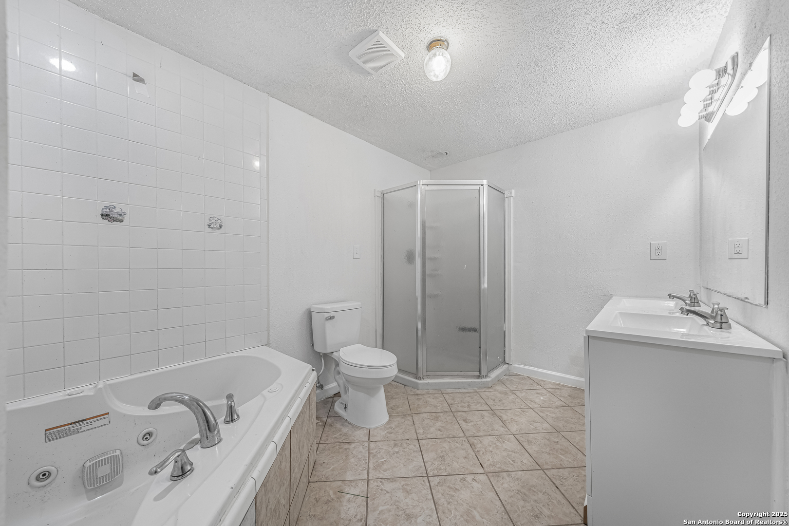 5931 Glacier Sun San Antonio TX 78244