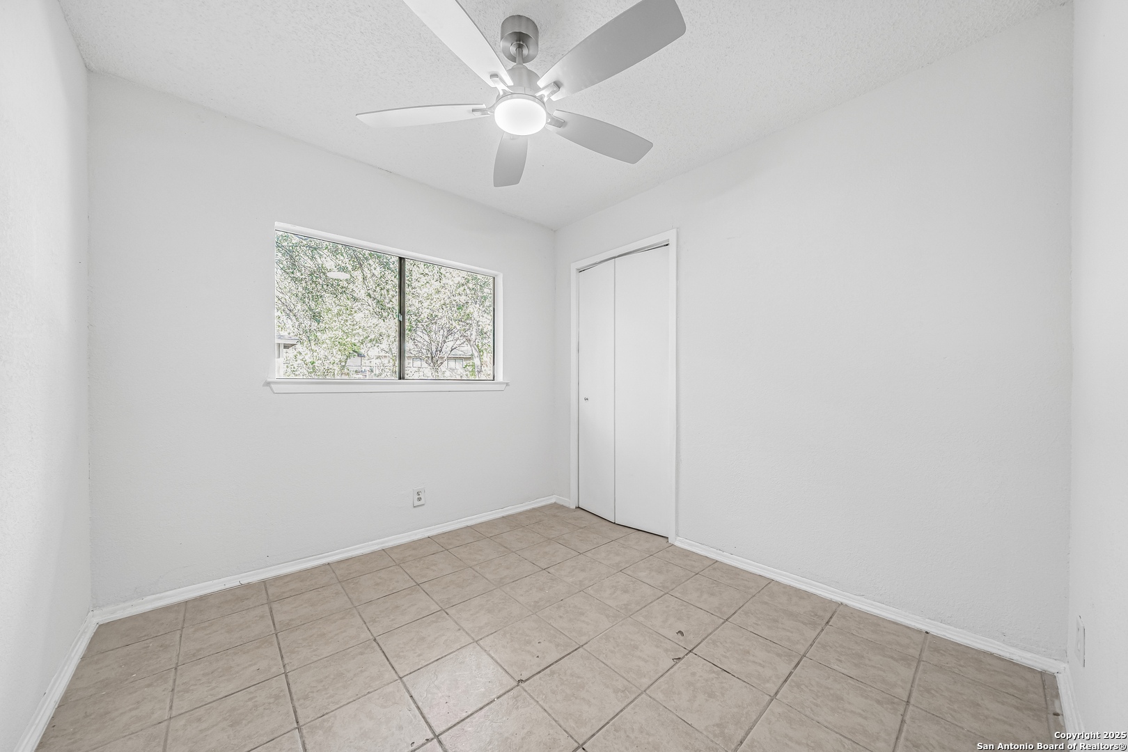 5931 Glacier Sun San Antonio TX 78244