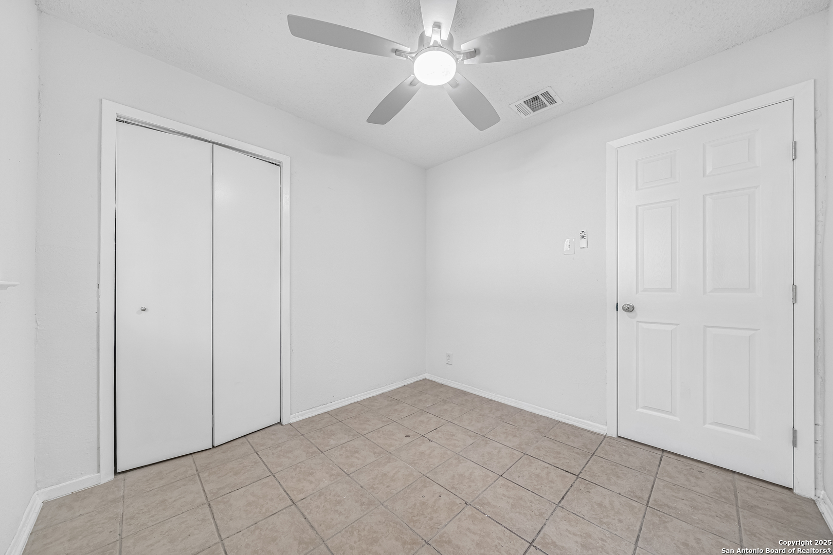 5931 Glacier Sun San Antonio TX 78244