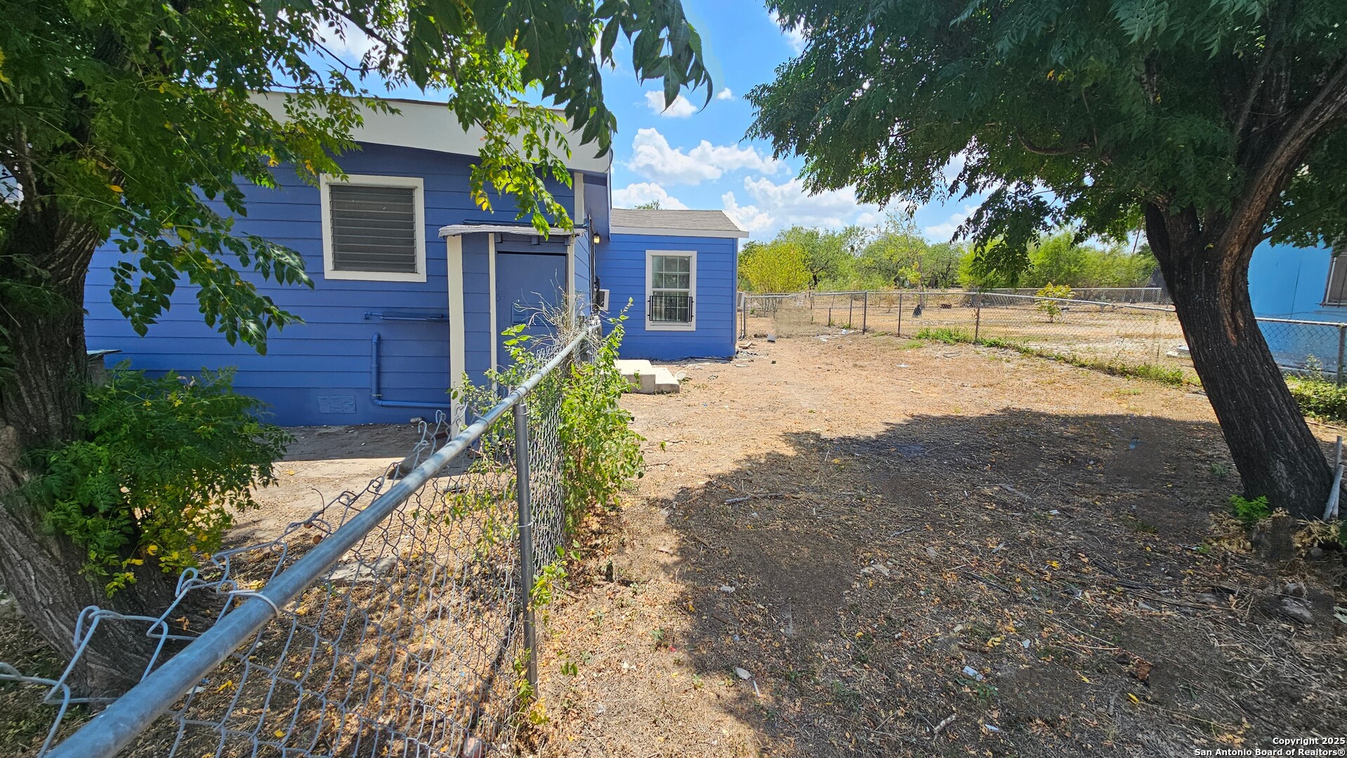 3513 Commercial Avenue San Antonio TX 78221