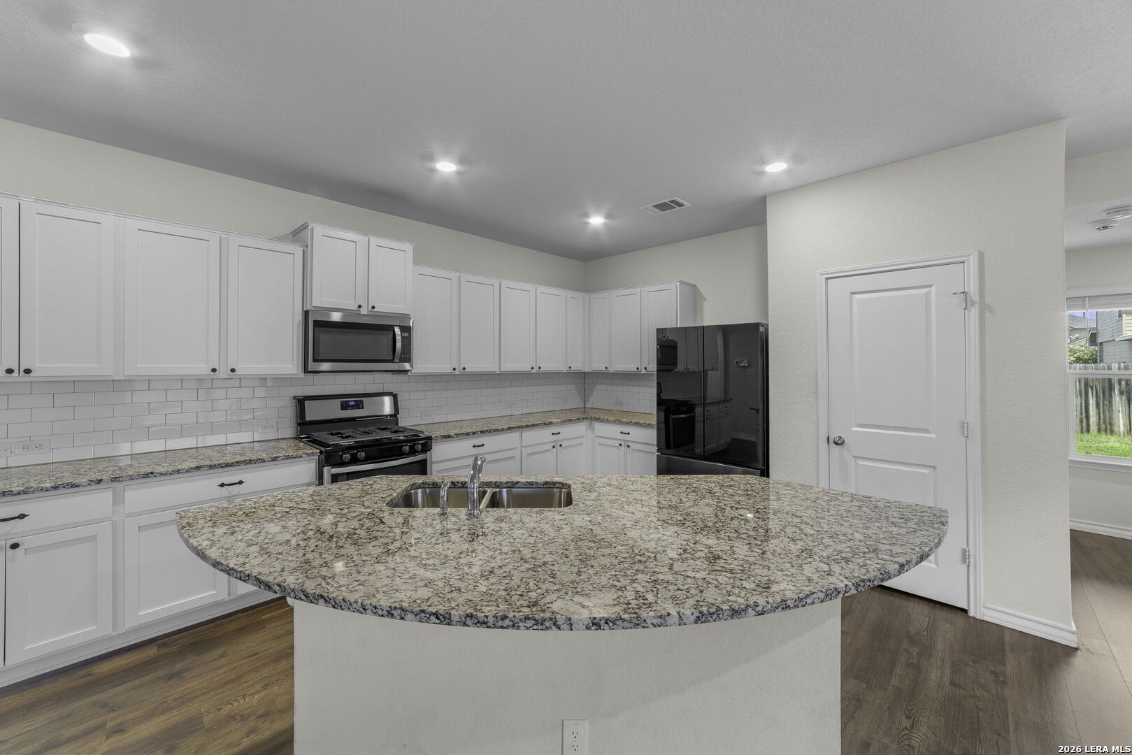 258 Empress Brilliant San Antonio TX 78253