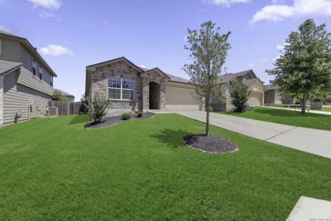 258 Empress Brilliant San Antonio TX 78253
