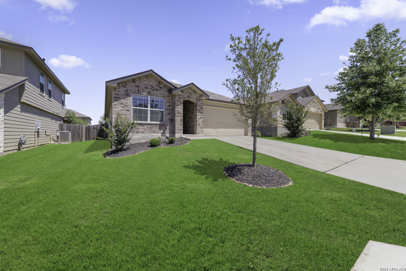 258 Empress Brilliant San Antonio TX 78253