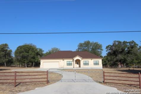 262 County Road 6874 Natalia TX 78059