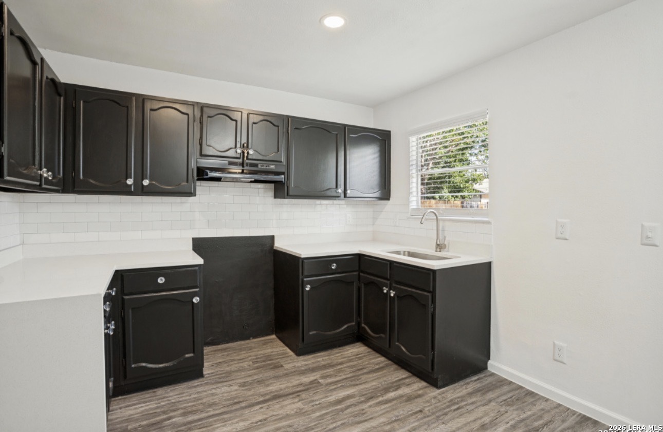 9506 Cliff Way Street San Antonio TX 78250