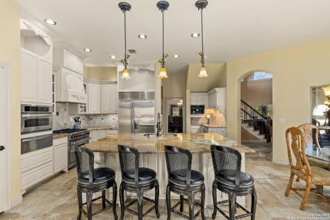 443 Rosewood Drive La Vernia TX 78121