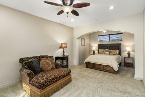 443 Rosewood Drive La Vernia TX 78121