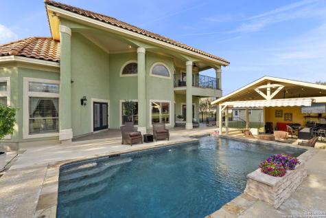 443 Rosewood Drive La Vernia TX 78121