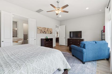 434 Orchard Way New Braunfels TX 78132