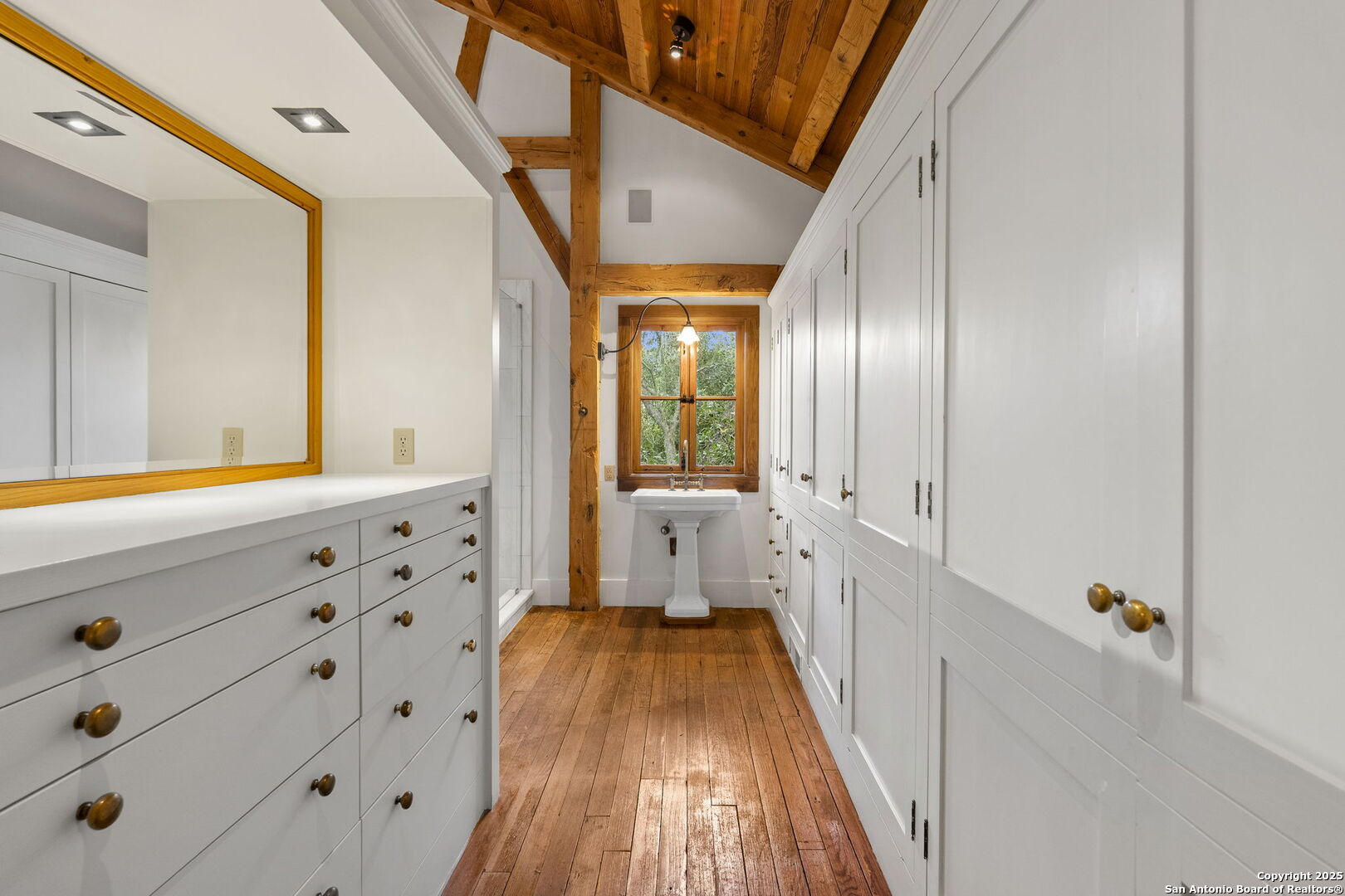 317 Limestone Creek Hill Country Village TX 78232