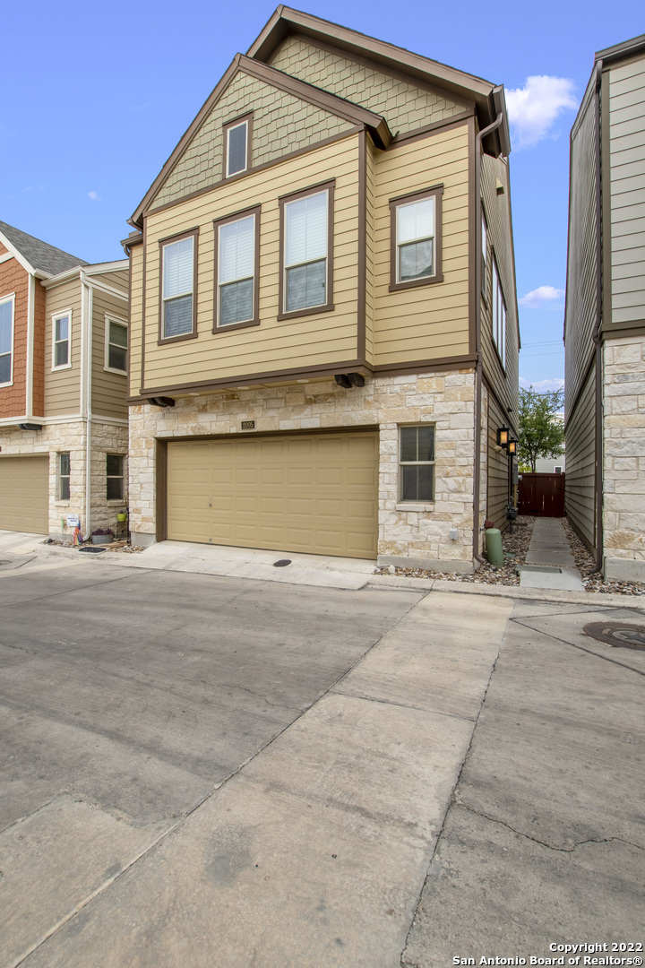 2005 Mccullough Avenue San Antonio TX 78212