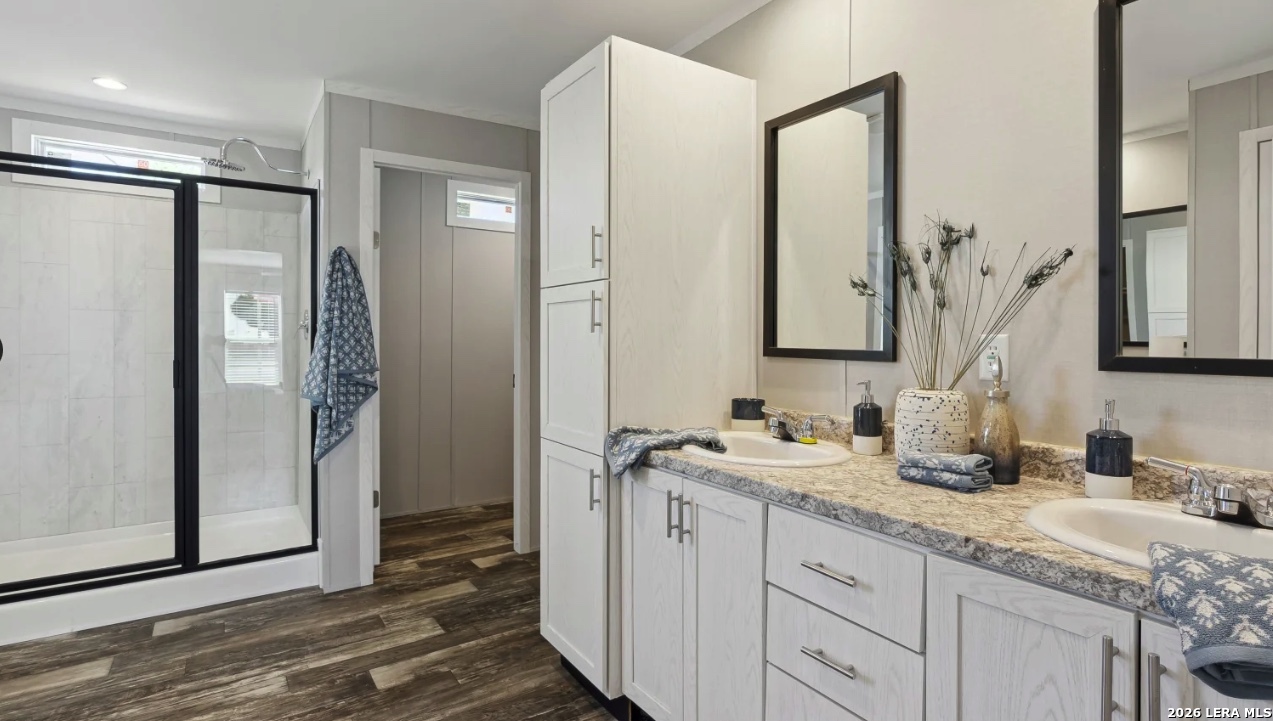 200 Lolita Drive Lytle TX 78052