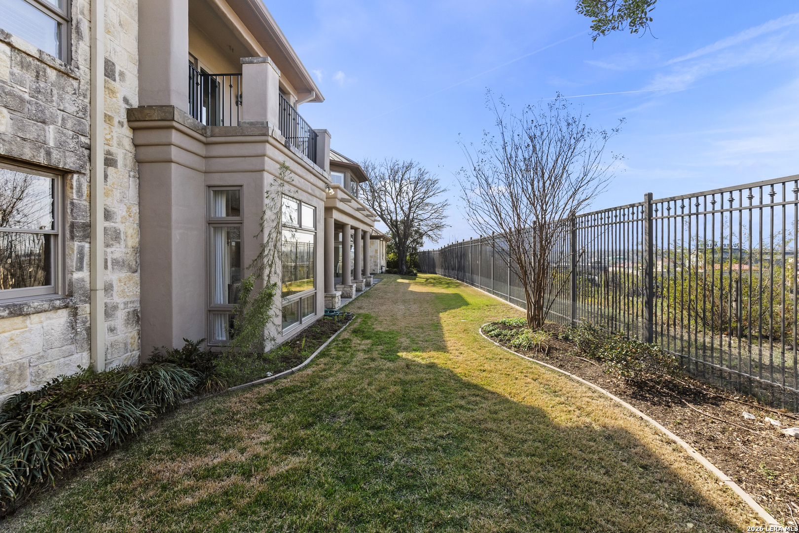 7 Oxford Hall San Antonio TX 78209