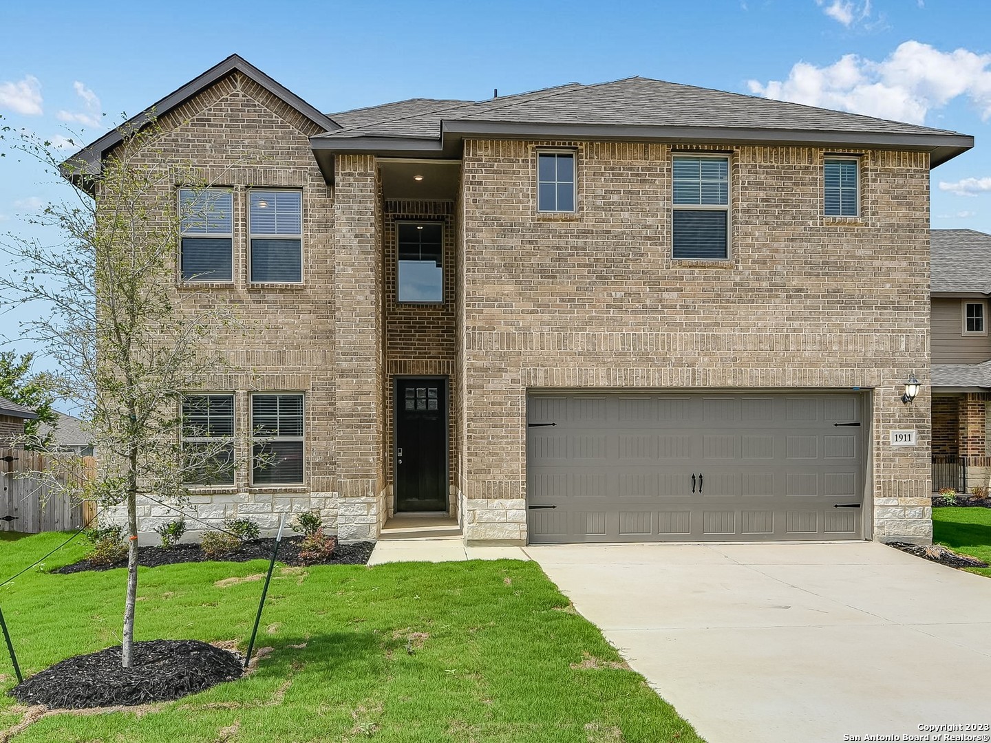 1911 Aleus Lane San Antonio TX 78245