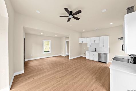 1122 N Pine Street San Antonio TX 78202