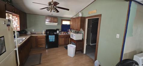 223 Lookout Drive Lakehills TX 78063