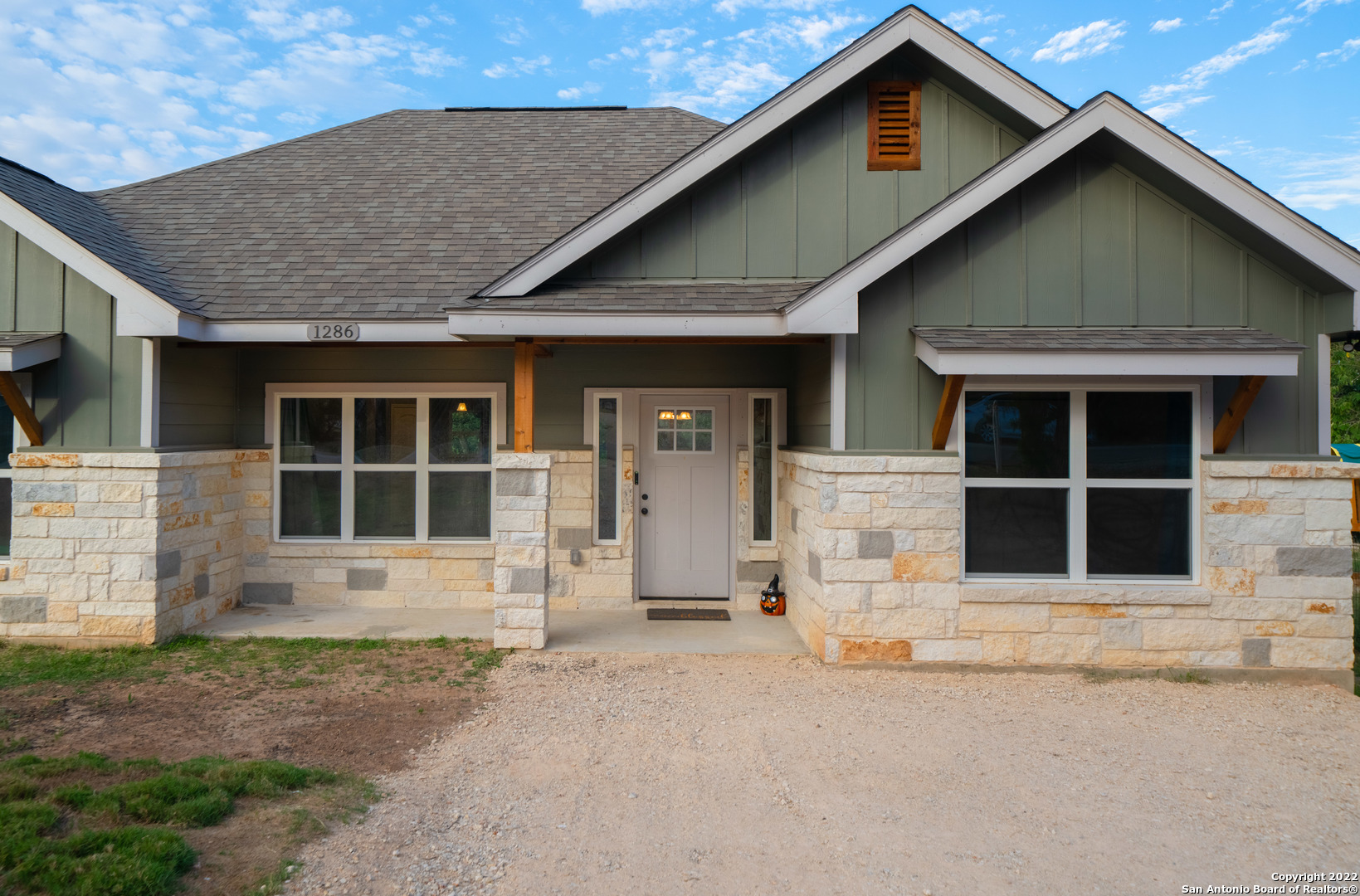 1286 Rotherman Canyon Lake TX 78133