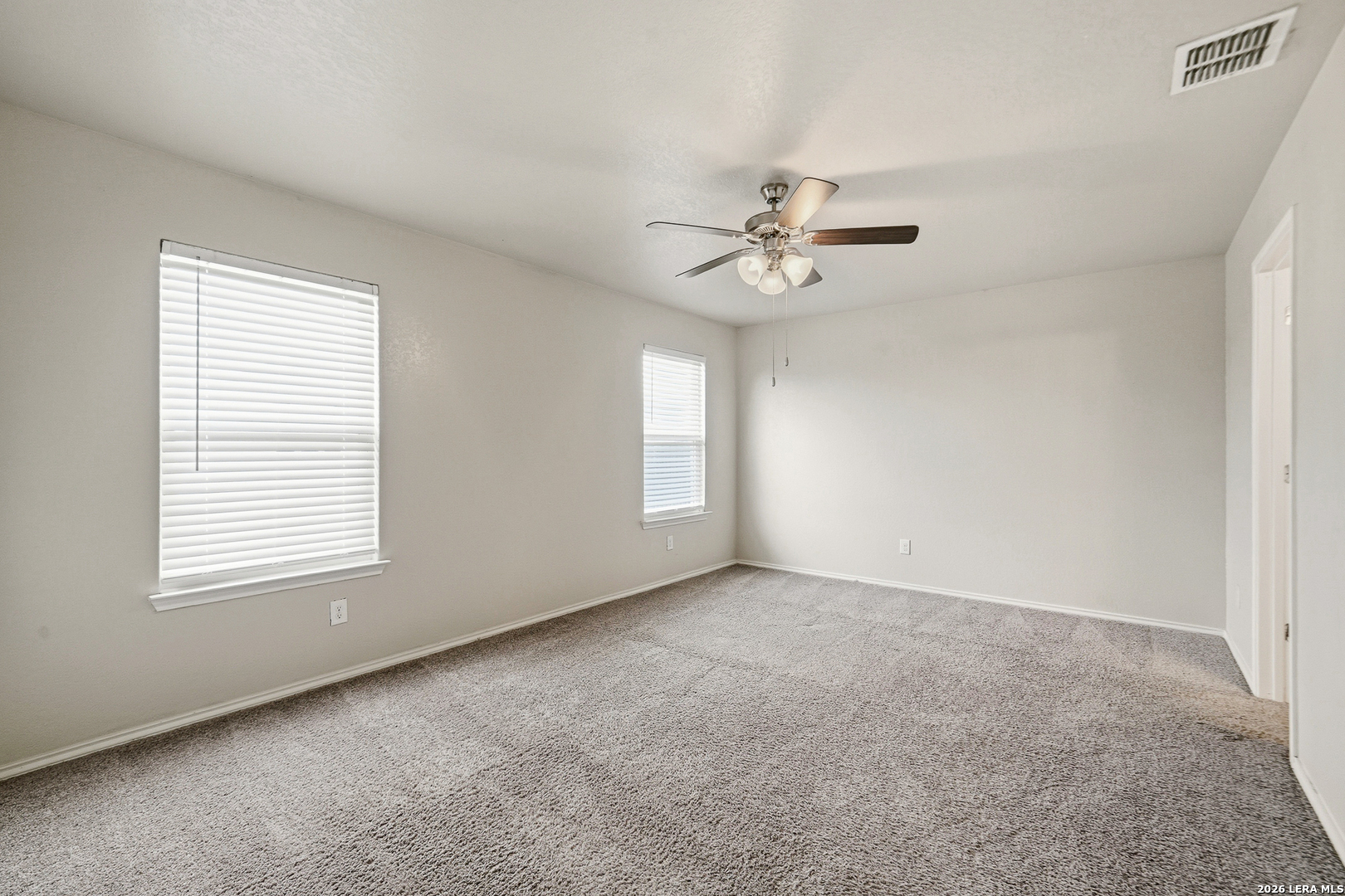 7610 Twin Pine Converse TX 78109