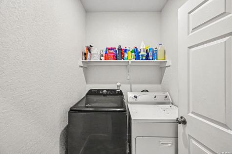 12 Oak Plaza San Antonio TX 78216