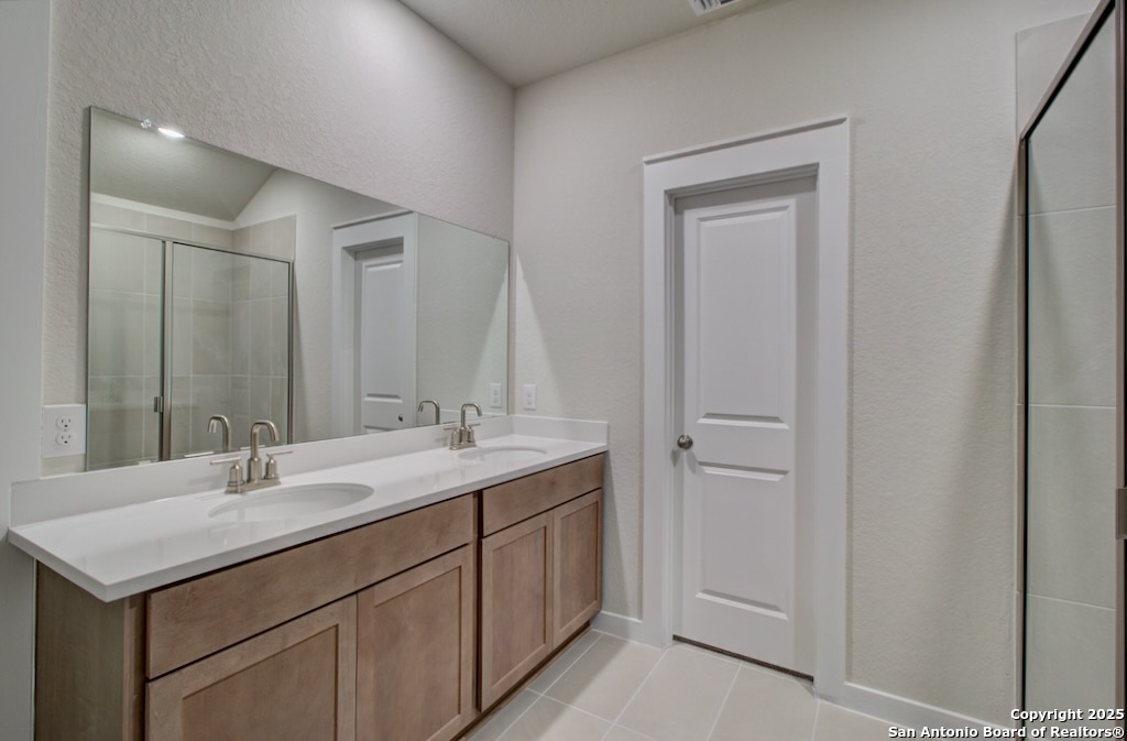 108 Silverlake Camp San Antonio TX 78253