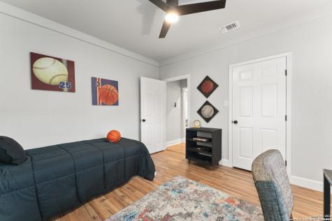 2414 Texas Avenue San Antonio TX 78228