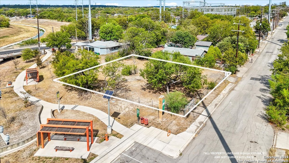 331 N San Ignacio San Antonio TX 78237