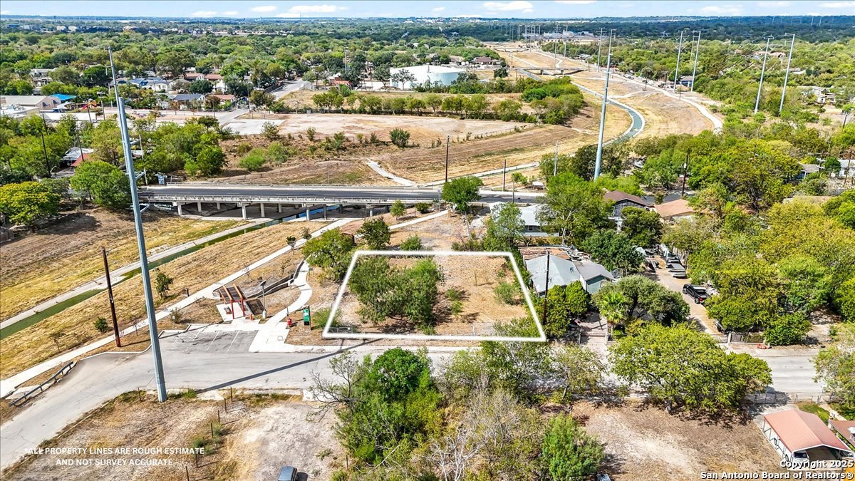 331 N San Ignacio San Antonio TX 78237