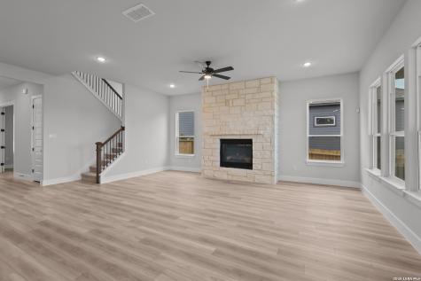 4547 Yoakum Valley Schertz TX 78108