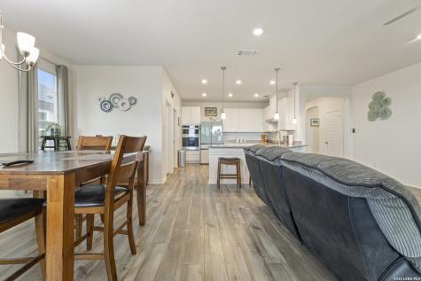 417 Cordova Crossing Seguin TX 78155