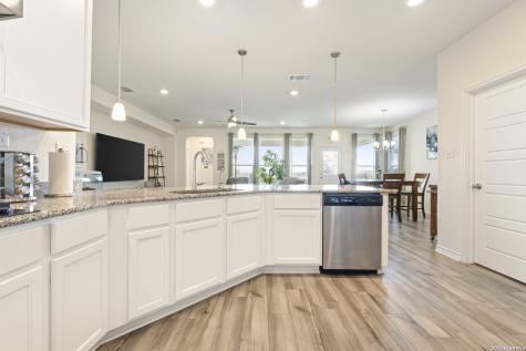 417 Cordova Crossing Seguin TX 78155