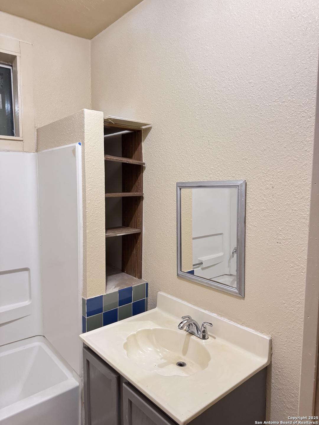 211 Blanco Road San Antonio TX 78212