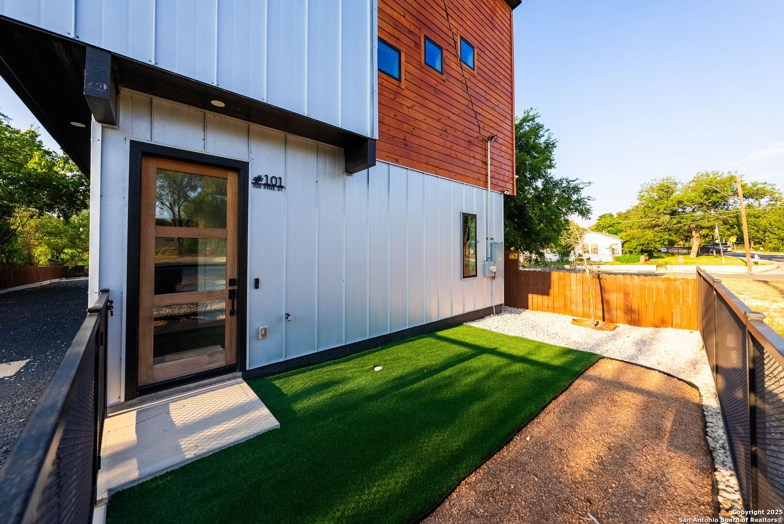 108 Vine San Antonio TX 78210