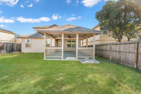 1803 Emerald Edge San Antonio TX 78245