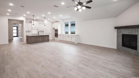 1734 Gyst Road Seguin TX 78155