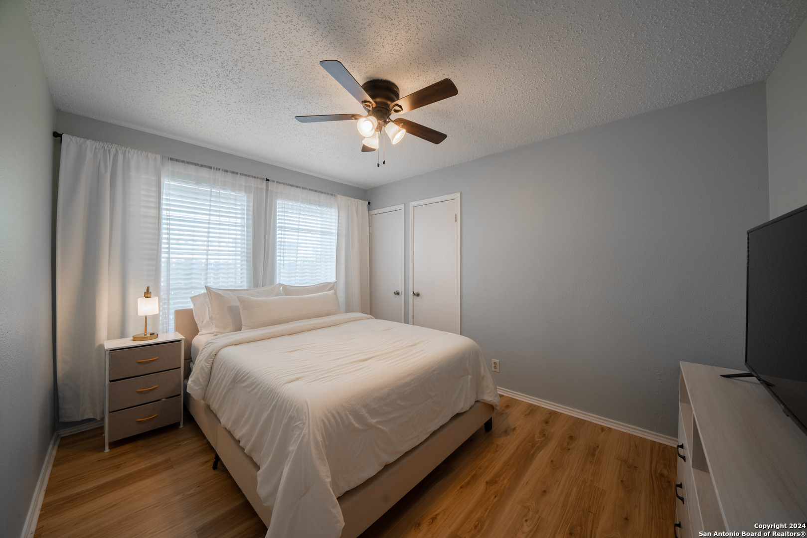 8027 Forest Bridge Live Oak TX 78233