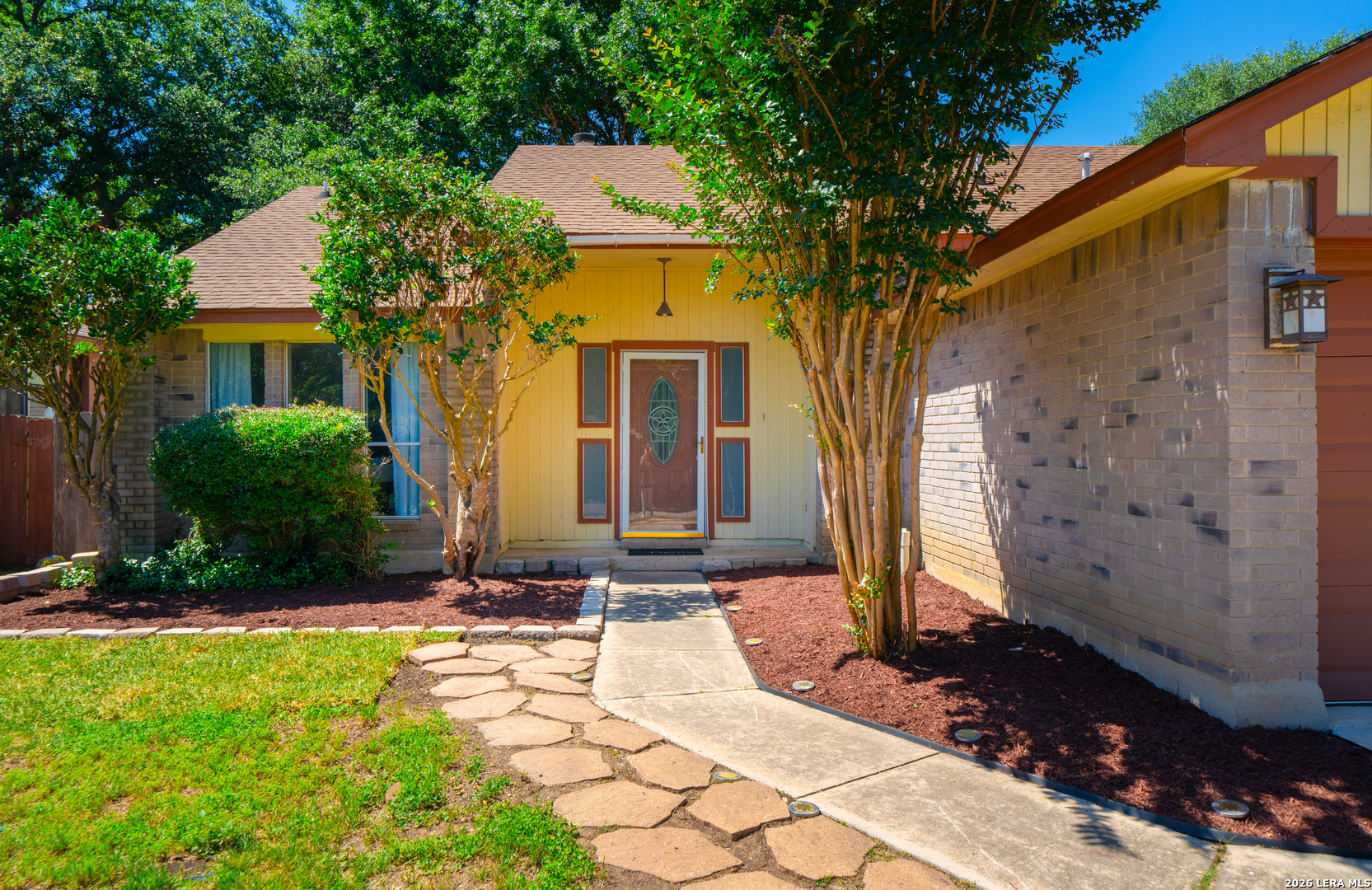8027 Forest Bridge Live Oak TX 78233