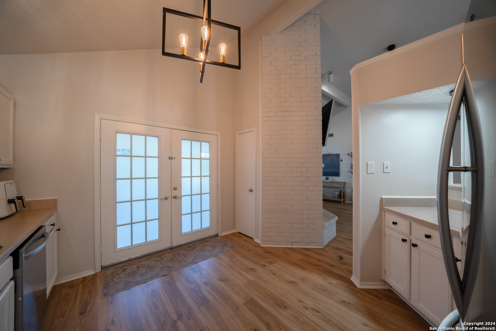 8027 Forest Bridge Live Oak TX 78233