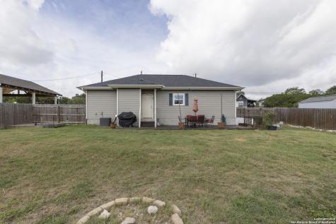 421 Cimarron Spring Branch TX 78070