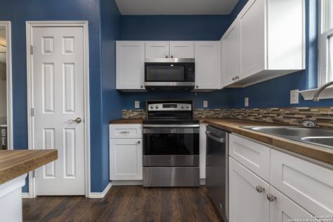 421 Cimarron Spring Branch TX 78070