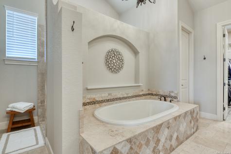 14562 Iron Horse Way Helotes TX 78023
