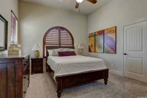 14562 Iron Horse Way Helotes TX 78023